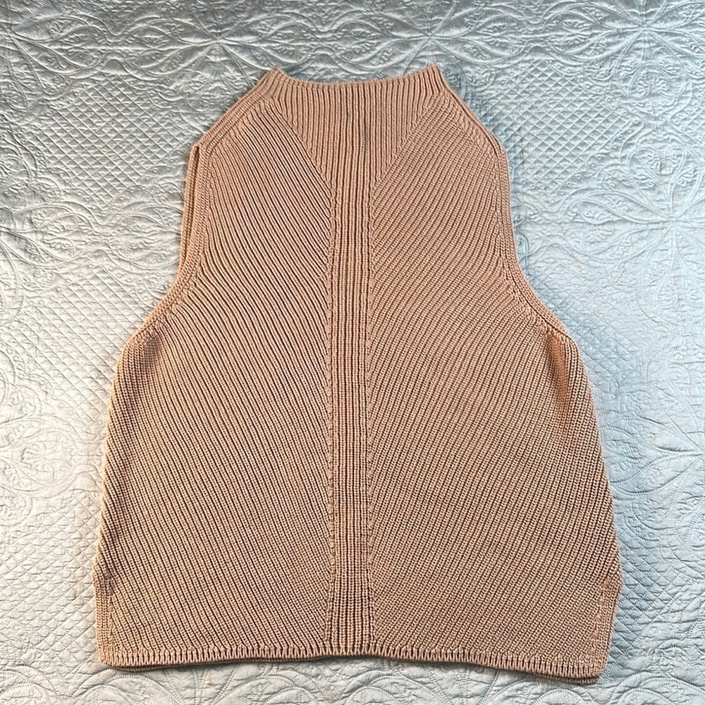 Max Studio Tan Ribbed Sweater